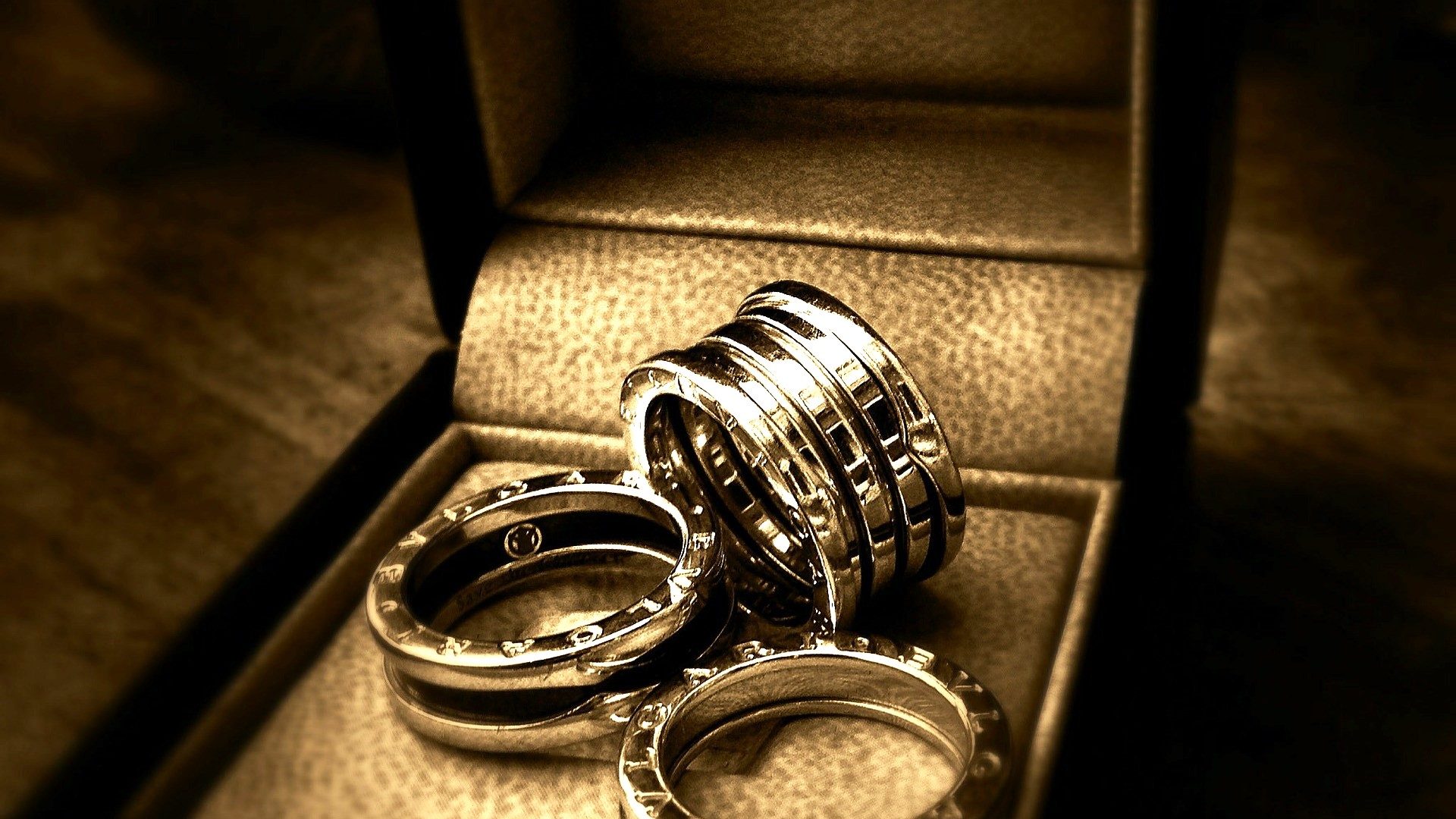 ring-66598_1920
